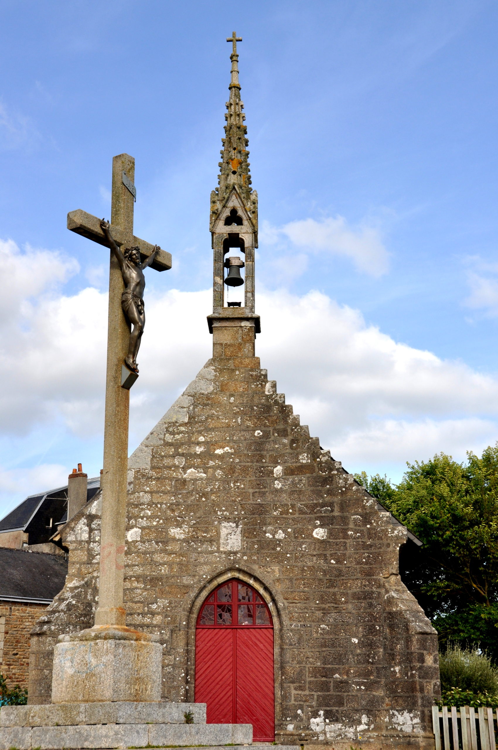 Chapelle de la Croix, Concarneau Paroisse NotreDame des Douze Apôtres Concarneau